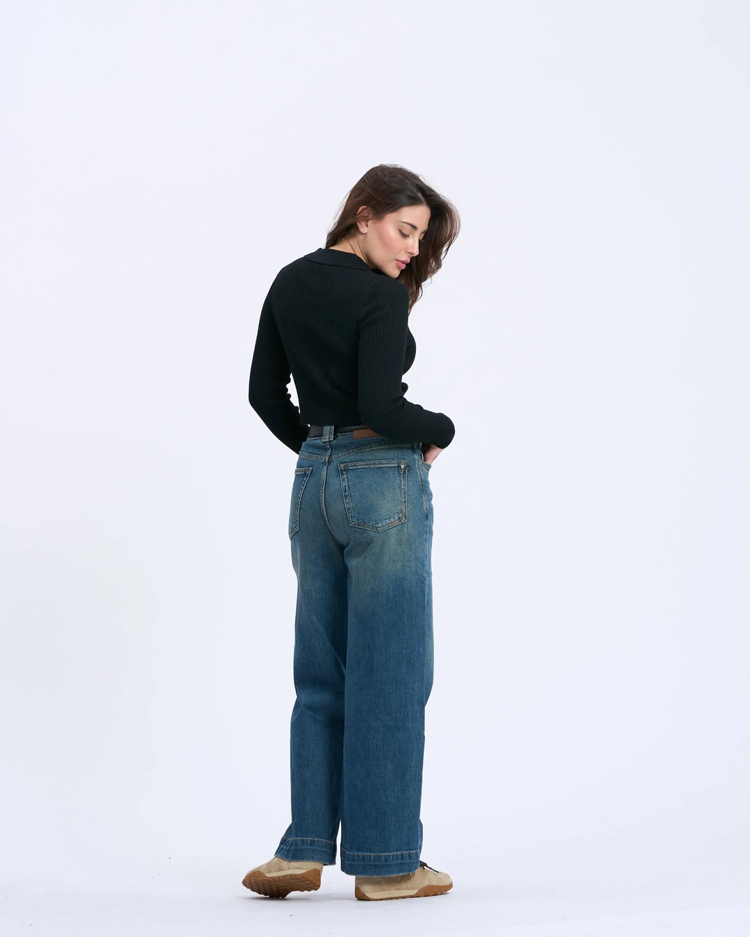 An image of a   1414Q Wide Leg Jeans by  Mirra Masa