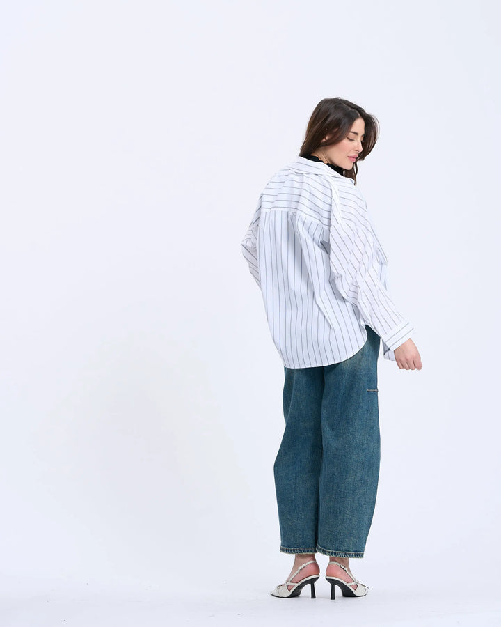 An image of a   3564Q Oversized Sleeve Shirt by  Mirra Masa