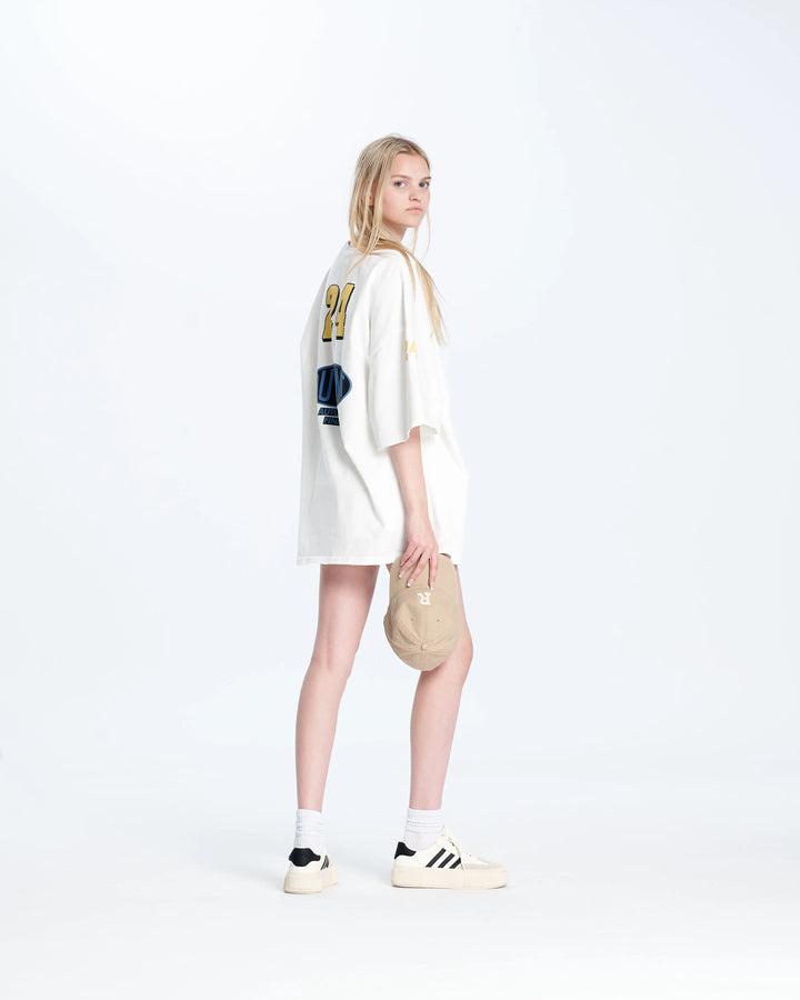 An image of a   83559 Oversized Tee by  Mirra Masa