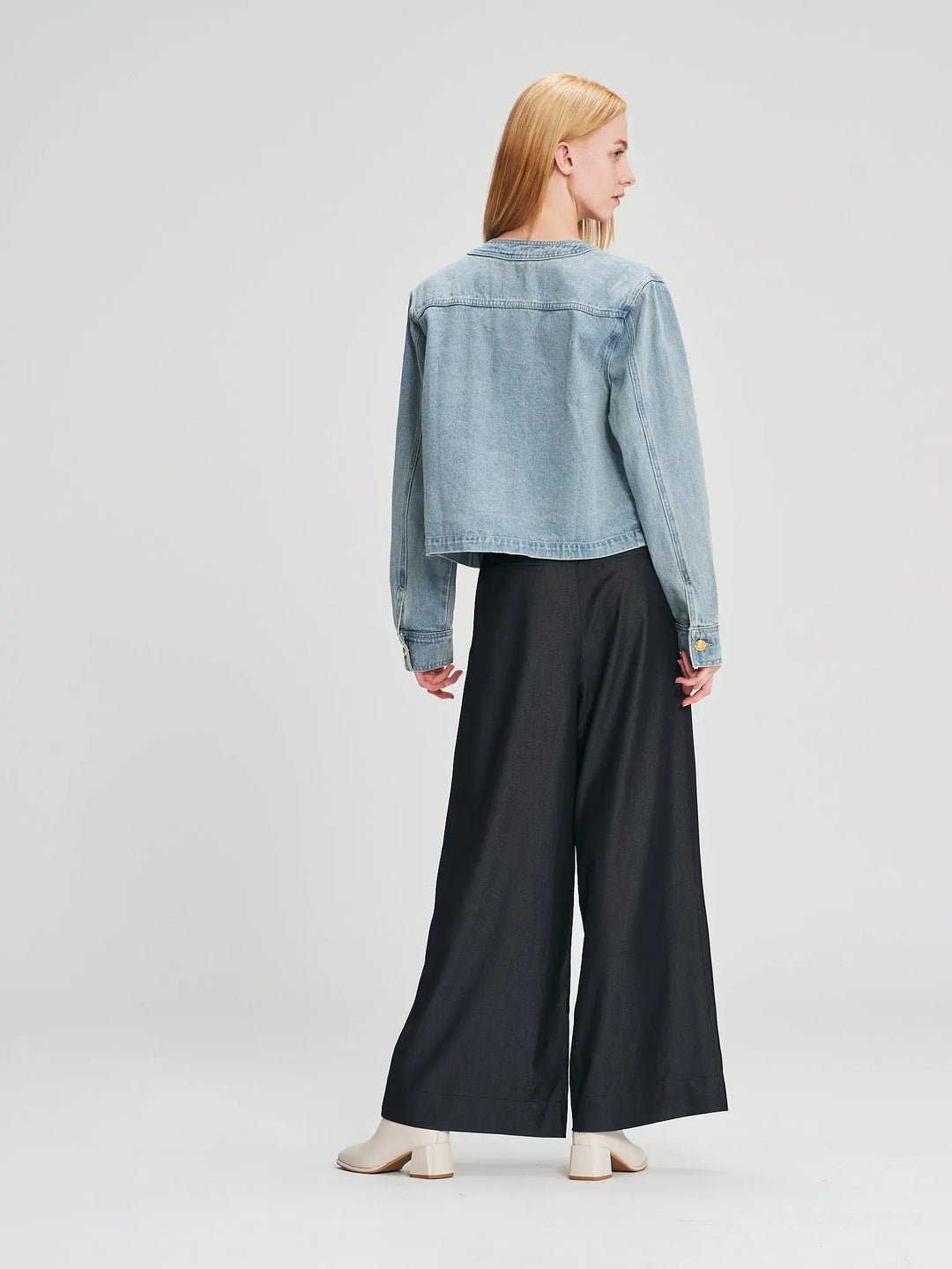 An image of a   A17167 Wide Leg Dress Pants by  Mirra Masa