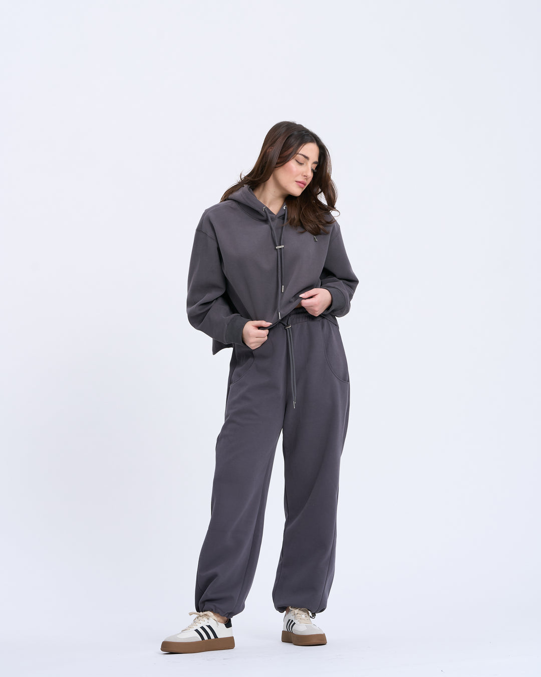 8816 Essential Look Sweatpants