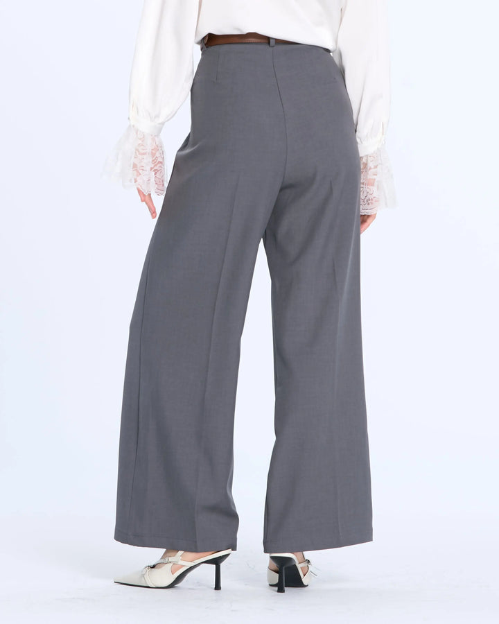 An image of a   ZV2308 Straight Leg Pants by  Mirra Masa